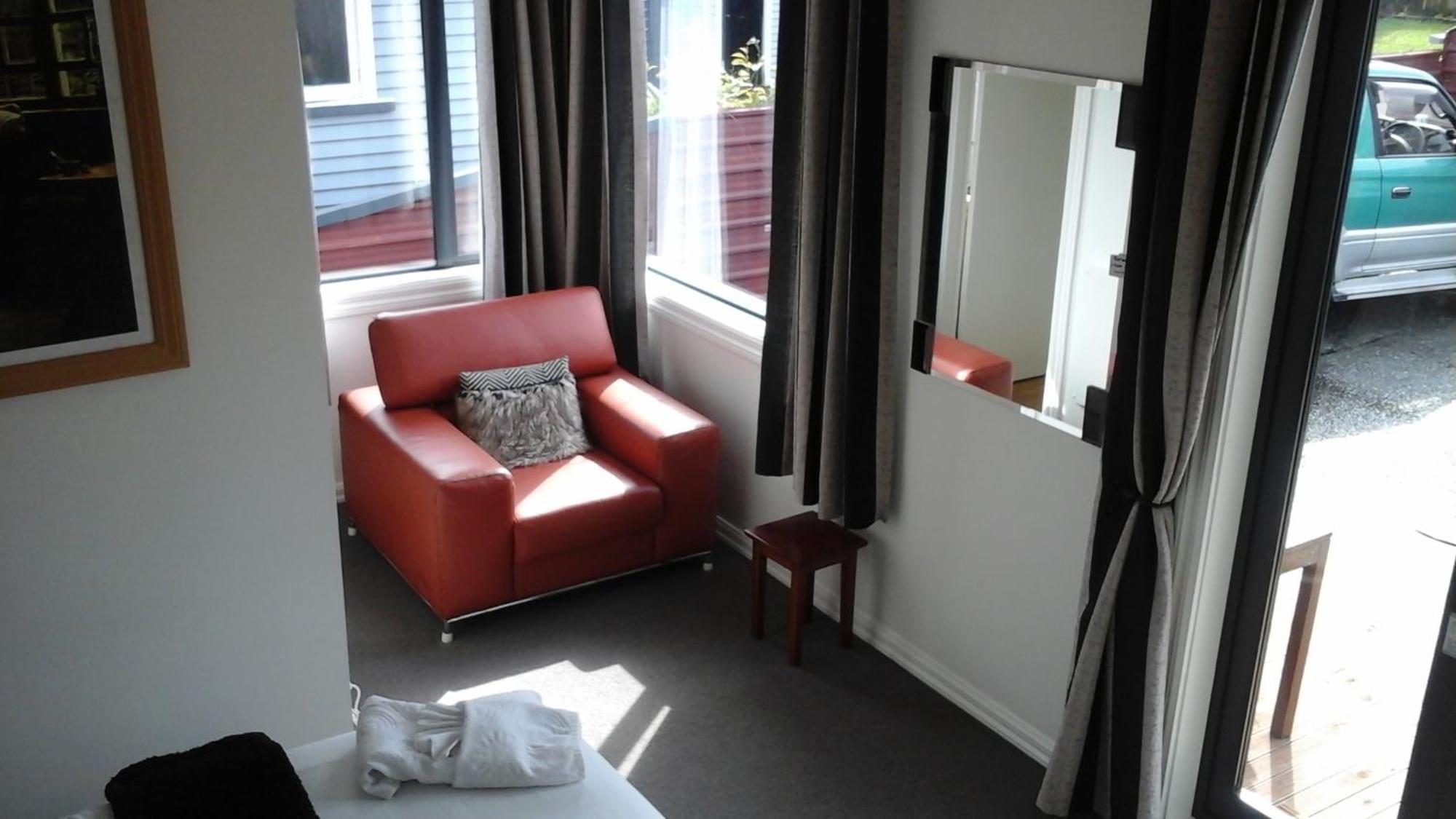Al And Rosies B+B Greymouth Room photo